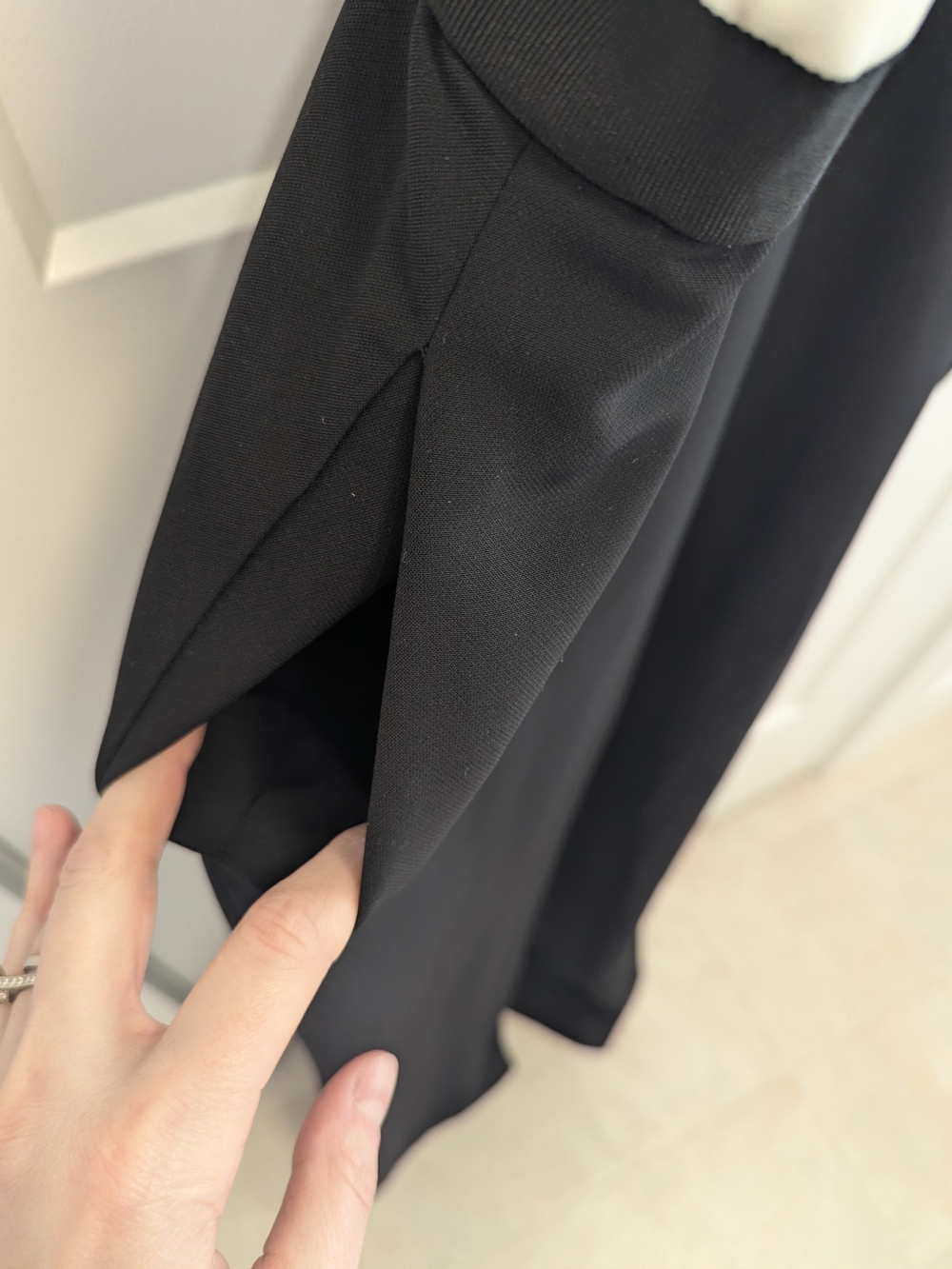 Ted Baker Black White Ruffle Wide Leg Jumpsuit - Picture 9 of 11